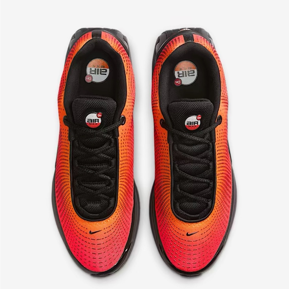 Nike Men's Black and Red Air Sneakers